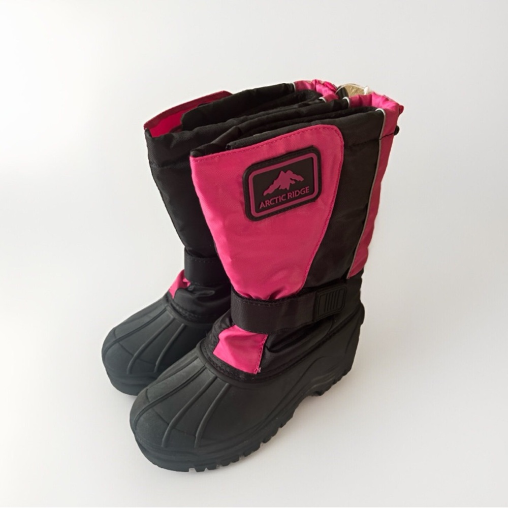 Arctic Ridge Pink and Black Winter Boots size 3  girls snow boots